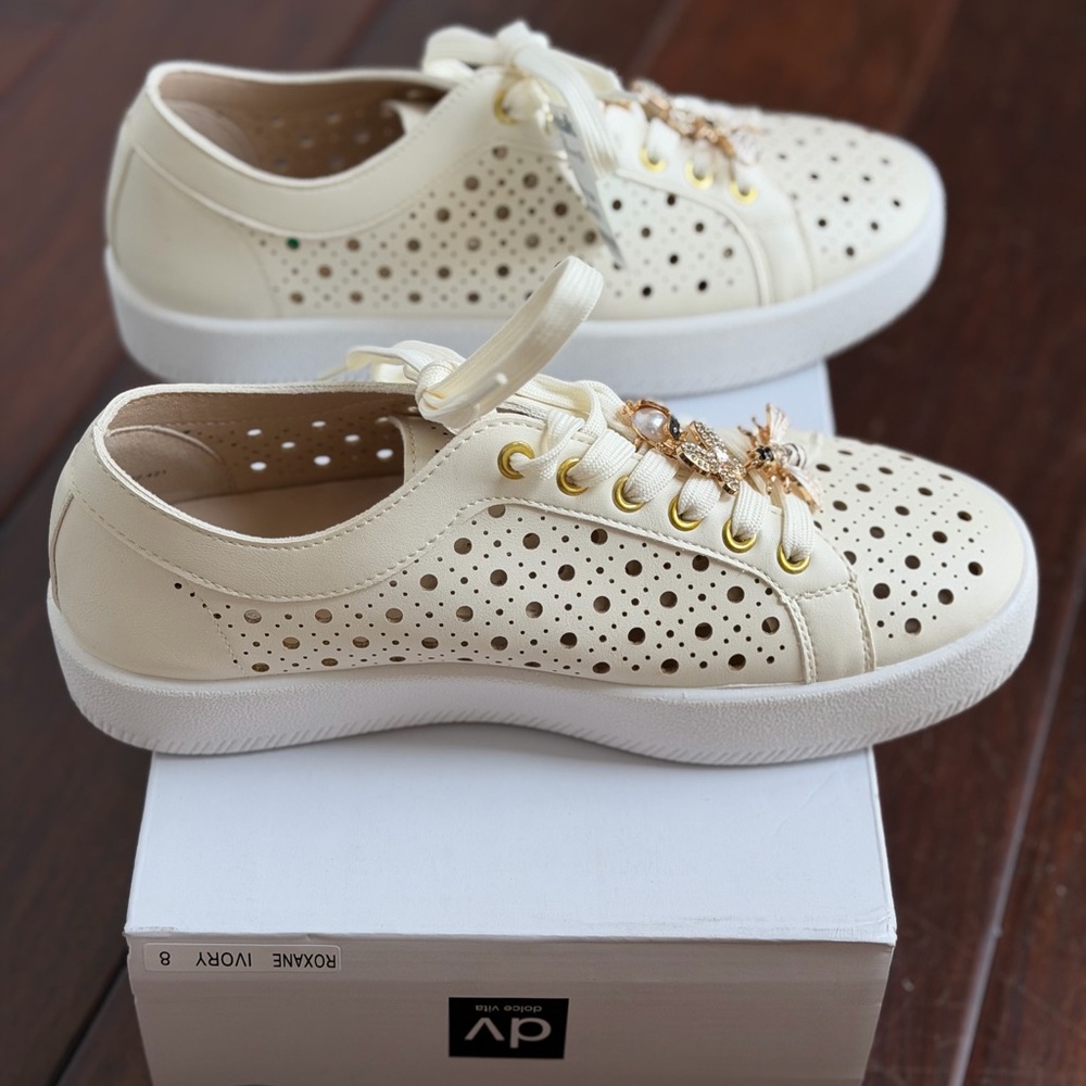 DV Roxane Perforated Sneaker with Sparkle β¨ Charms π π π¦ - Picture 6 of 8